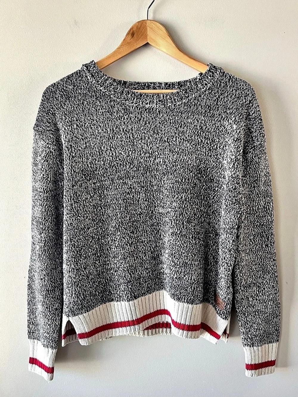 Roots Cabin Salt & Pepper Crewneck Sweater Size Small -Cabincore Cottagecore